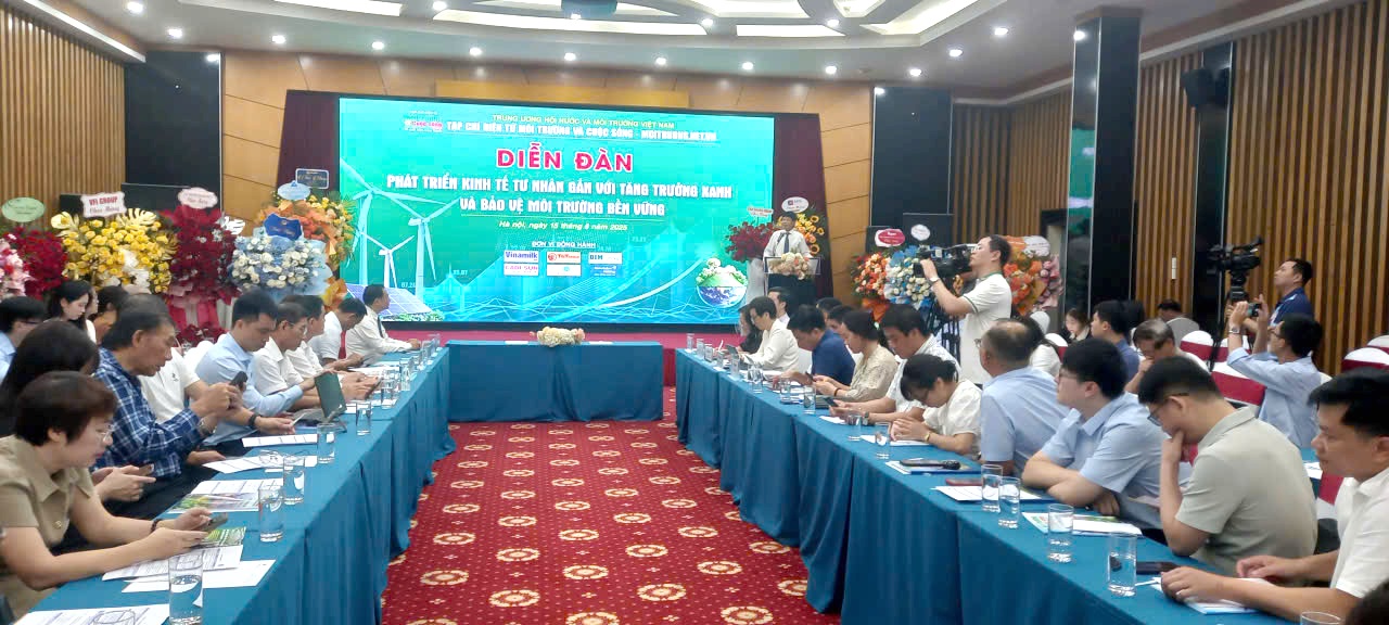 Phát triển kinh tế tư nhân gắn với tăng trưởng xanh và bảo vệ môi trường bền vững