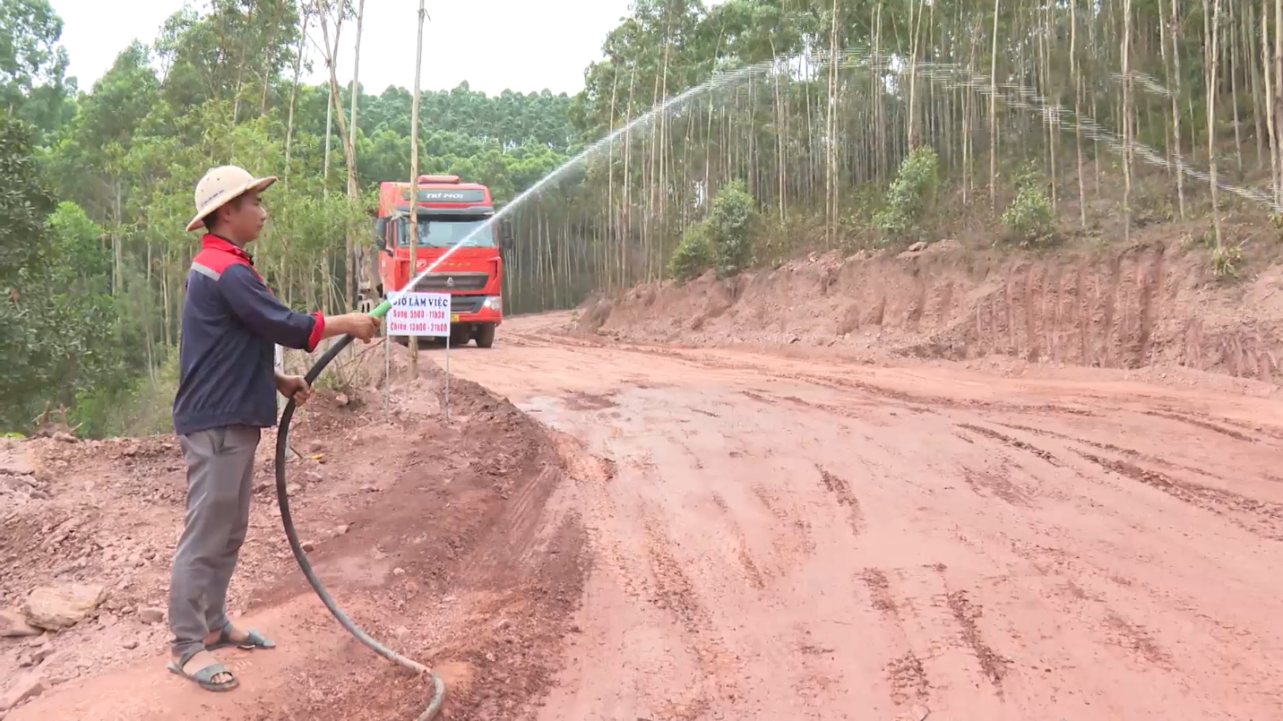 Công ty TNHH khai thác đất Tân Hưng: Phát triển bền vững hoạt động khai thác gắn với bảo vệ môi trường